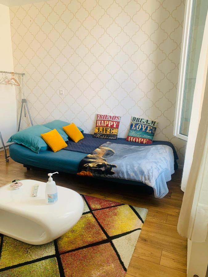 Chambre Cocooning Chez L'Habitant 빌뇌브 르 루아 외부 사진